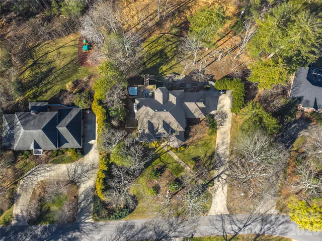 $1,600,000 | 335 Red Fox Circle, Asheville, NC 28803