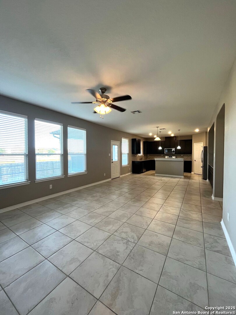 663 Pebble Bend New Braunfels, TX 78130 - Photo 10 of 23