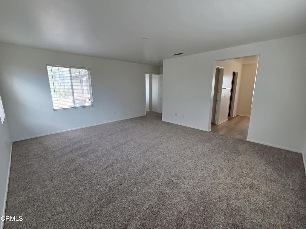 686 Morado Place Oxnard, CA 93030 - Photo 10 of 28