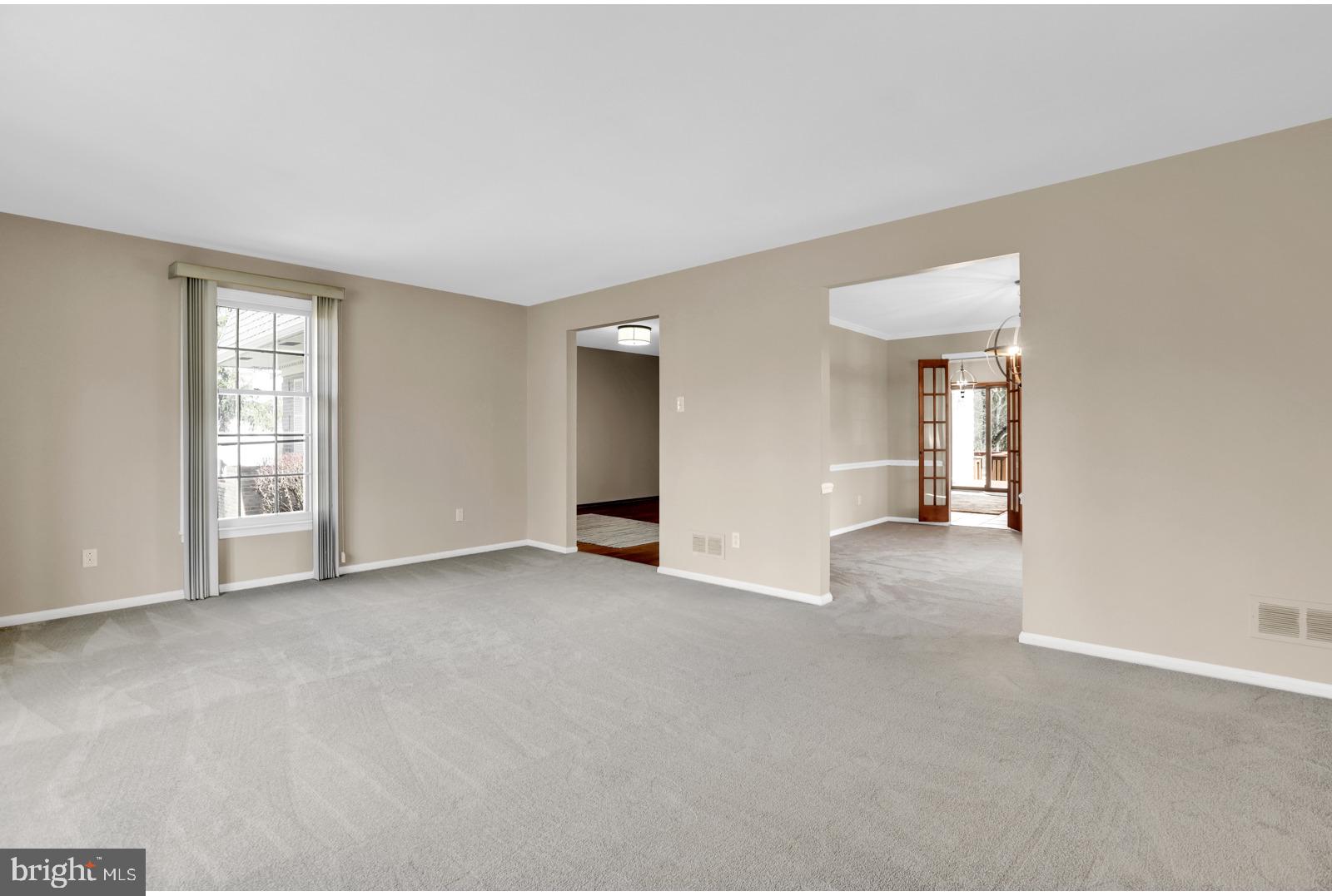 362 Ramsey Road Yardley, PA 19067 - Photo 8 of 39 Living room