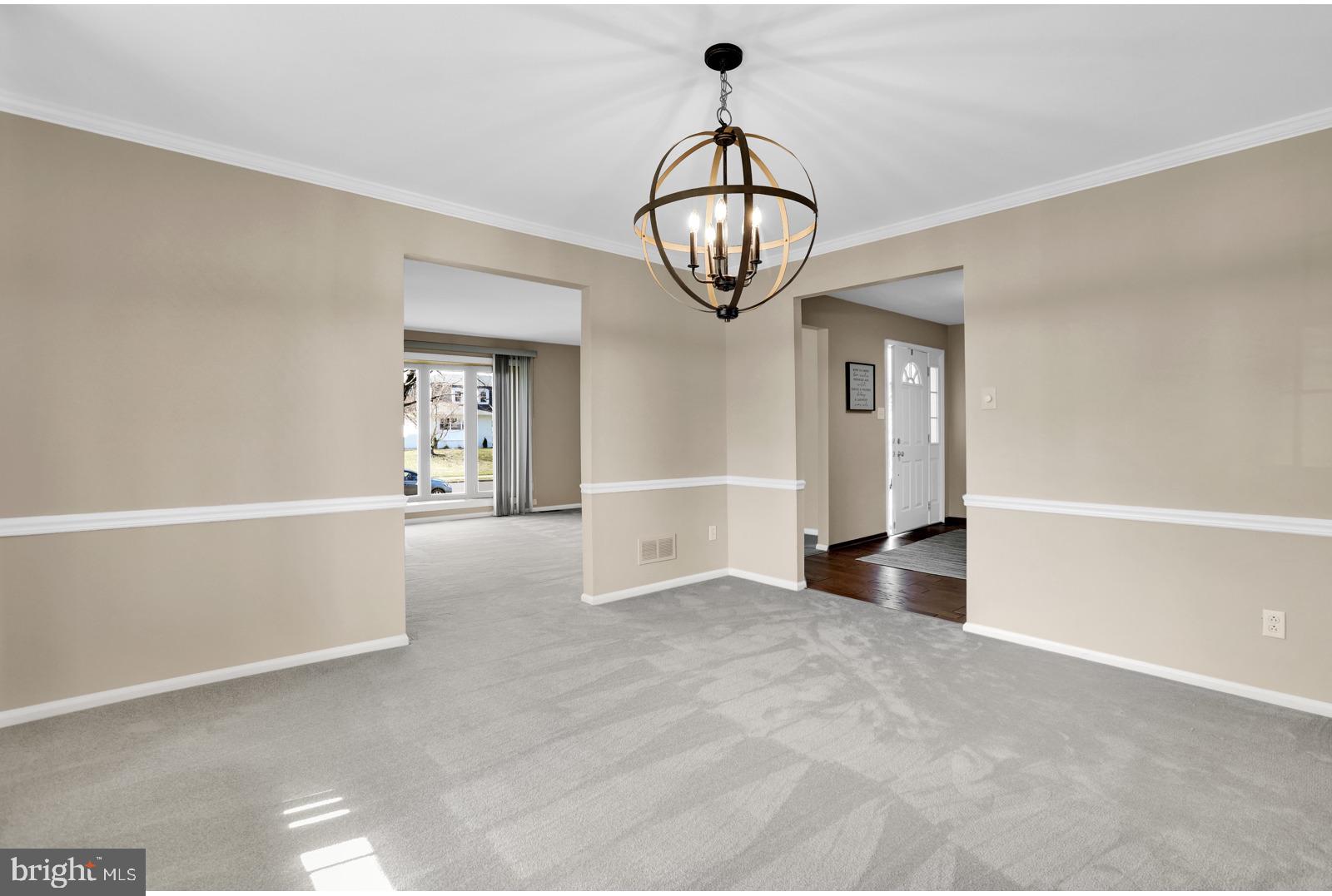 362 Ramsey Road Yardley, PA 19067 - Photo 10 of 39 Dining room