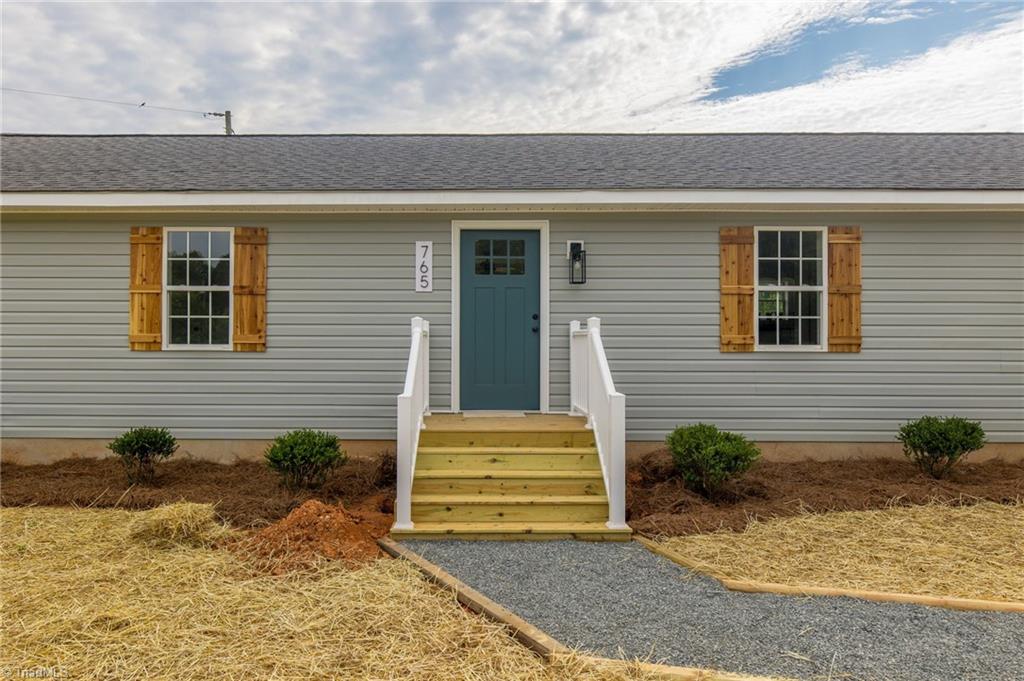 765 Dickerson Road Ruffin, NC 27326 - Photo 4 of 33