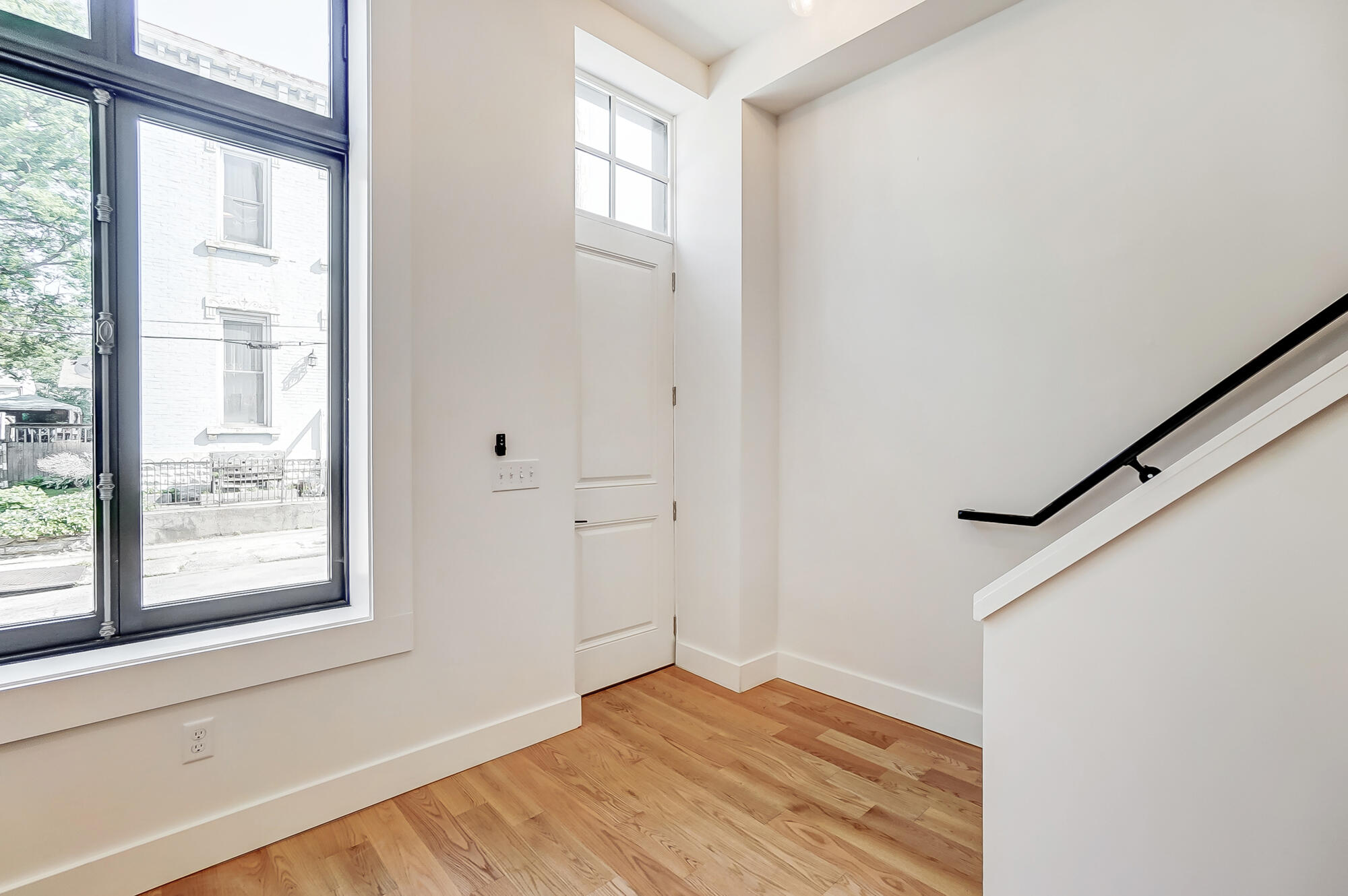 313 Berry Street Covington, KY 41011 - Photo 2 of 27