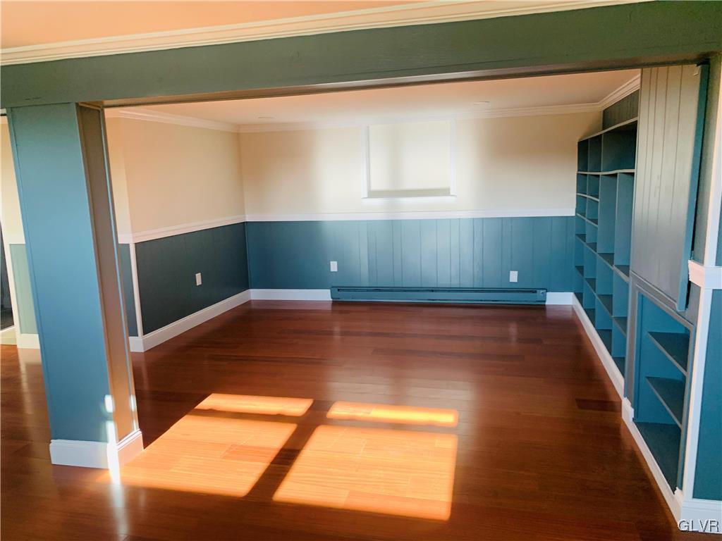 560 Knauss Road Nazareth, PA 18064 - Photo 20 of 25 a view of entryway