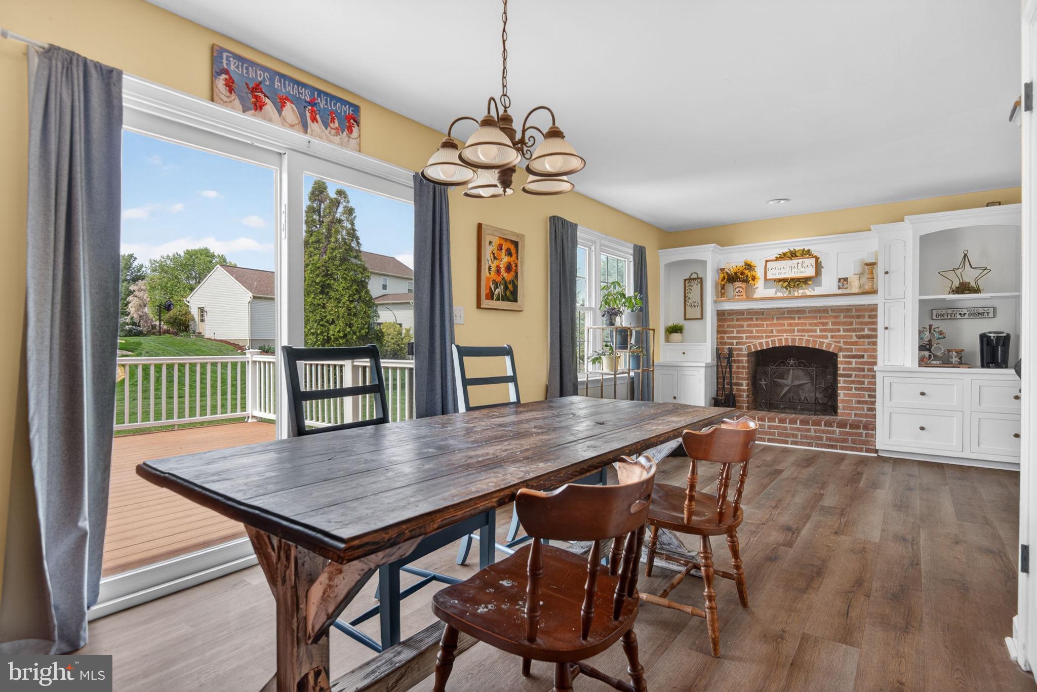 213 Stone Creek Road Lancaster, PA 17603 - Photo 11 of 26 Dining Area #2