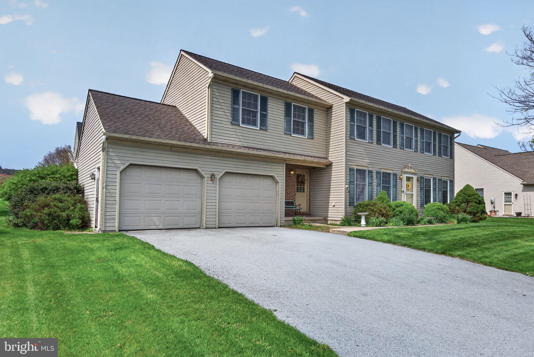 213 Stone Creek Road Lancaster, PA 17603 - Photo 3 of 26 Main View #3