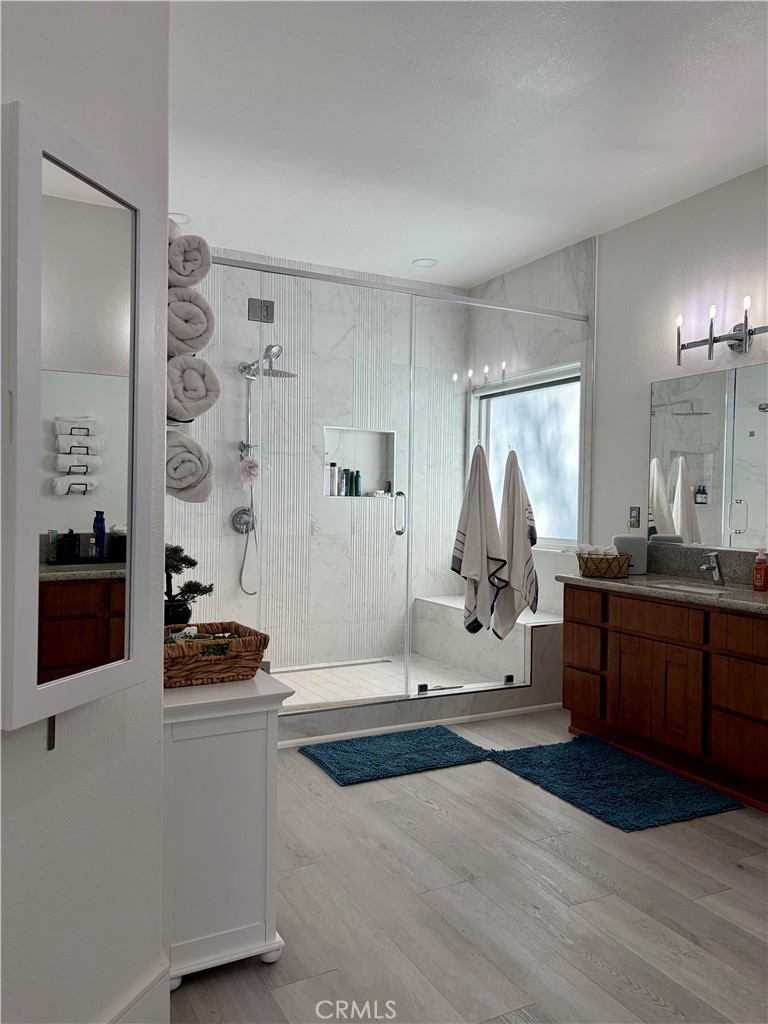 14445 Sunset Ridge Road Riverside, CA 92503 - Photo 17 of 45 Primary Bathroom