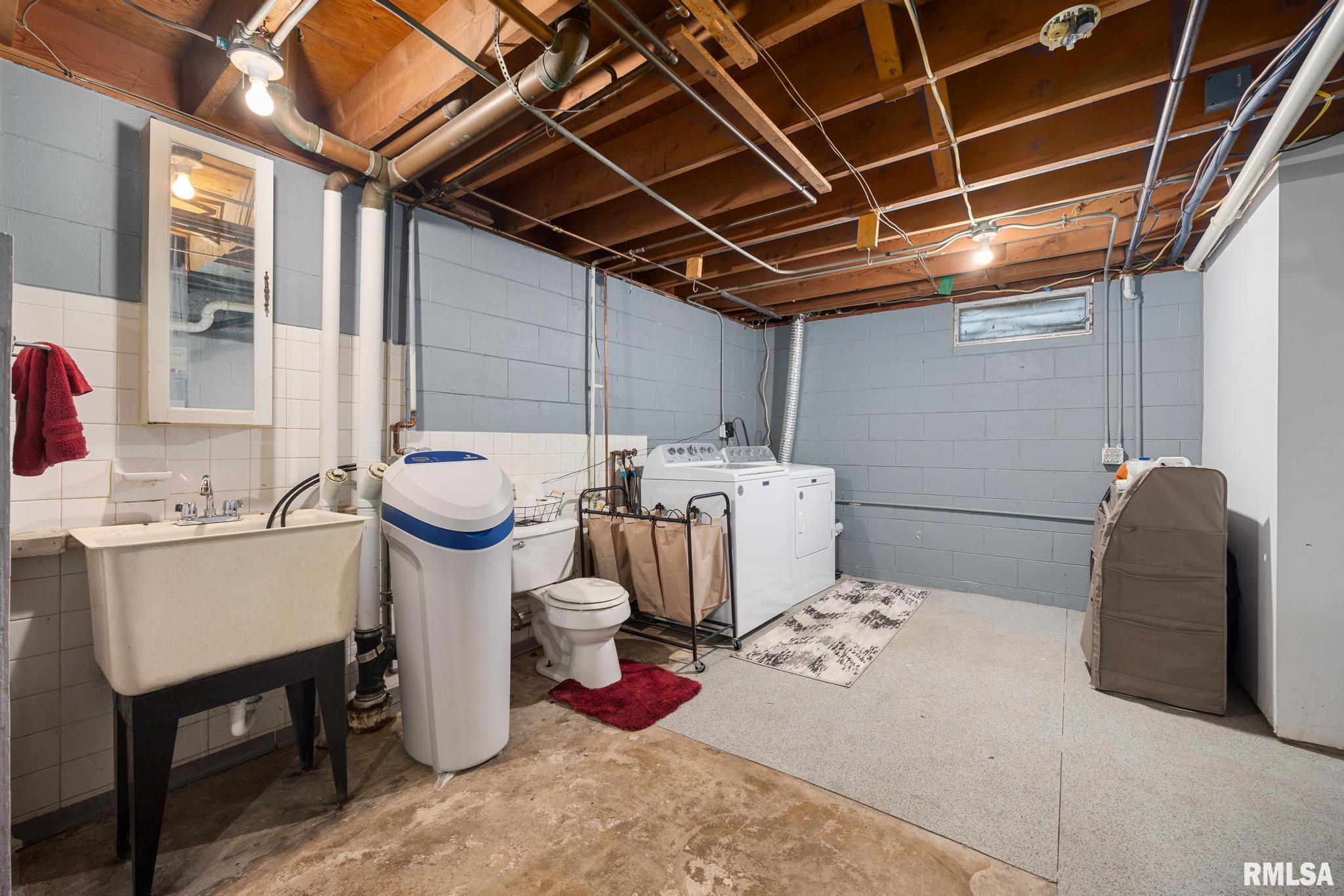 1809 Springfield Road East Peoria, IL 61611 - Photo 27 of 31 Gallery Image 27