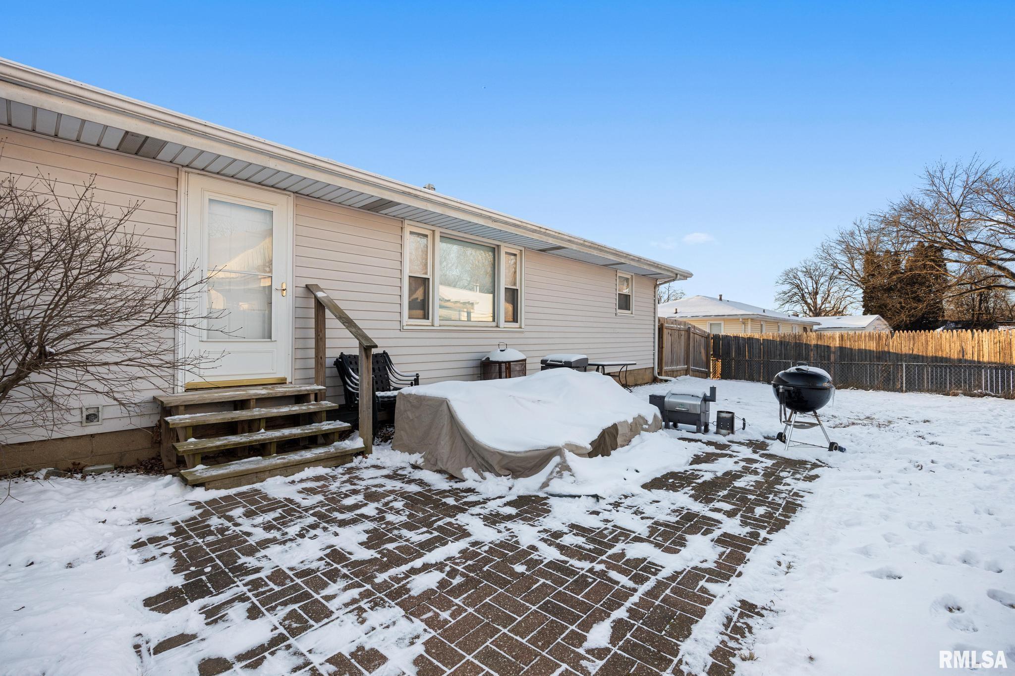 1809 Springfield Road East Peoria, IL 61611 - Photo 29 of 31 Gallery Image 29