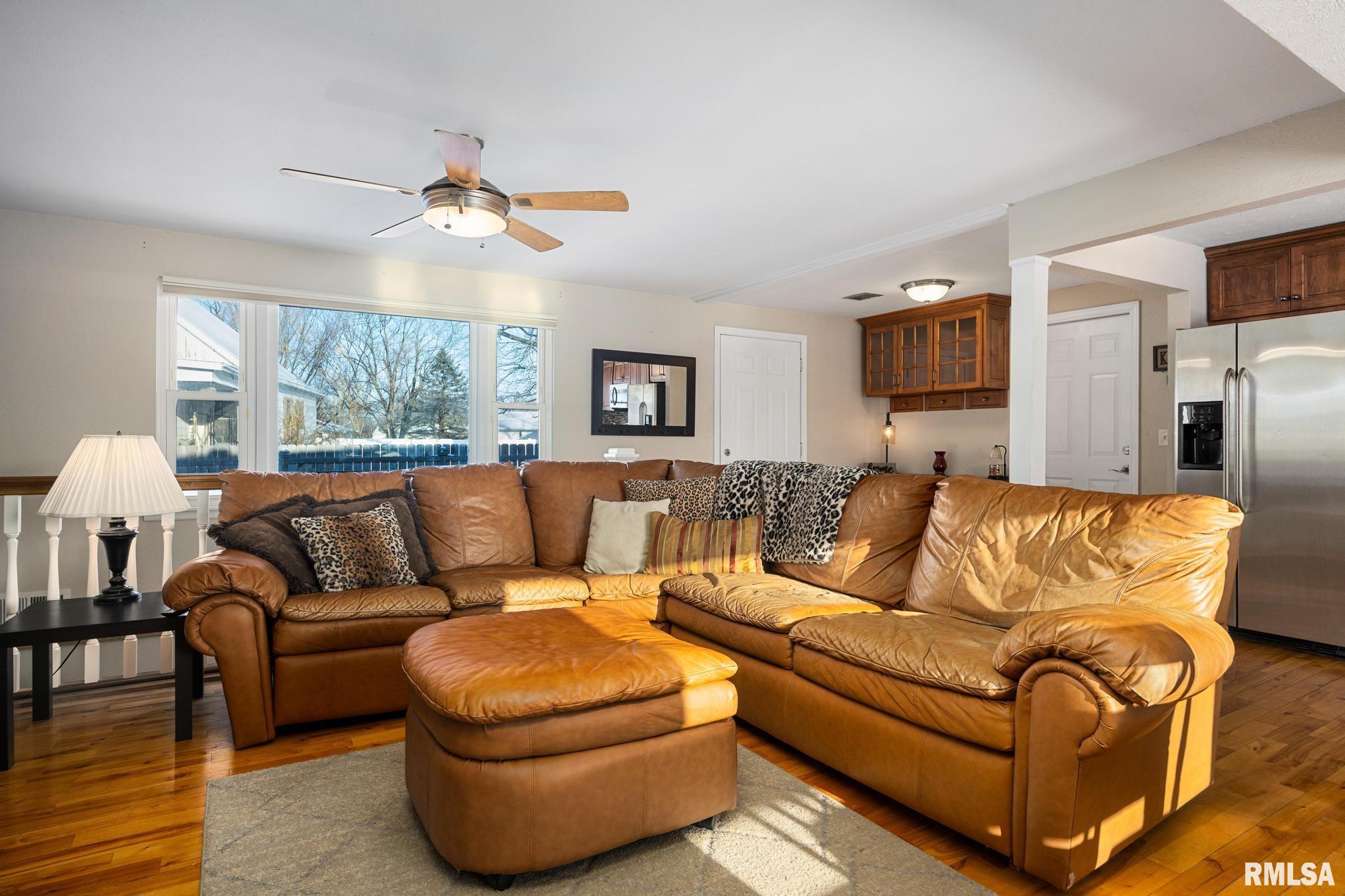 1809 Springfield Road East Peoria, IL 61611 - Photo 8 of 31 Gallery Image 8