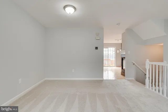 $575,000 | 22973 Whitehall Terrace, Sterling, VA 20166