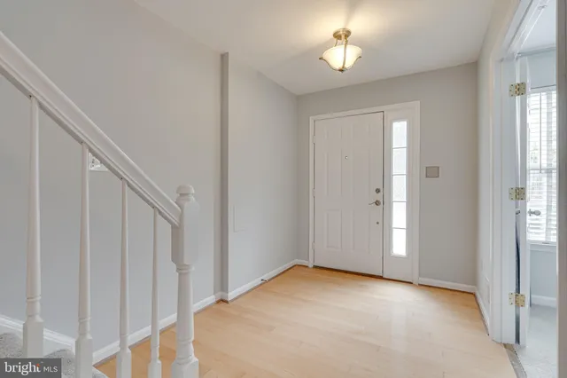 $575,000 | 22973 Whitehall Terrace, Sterling, VA 20166