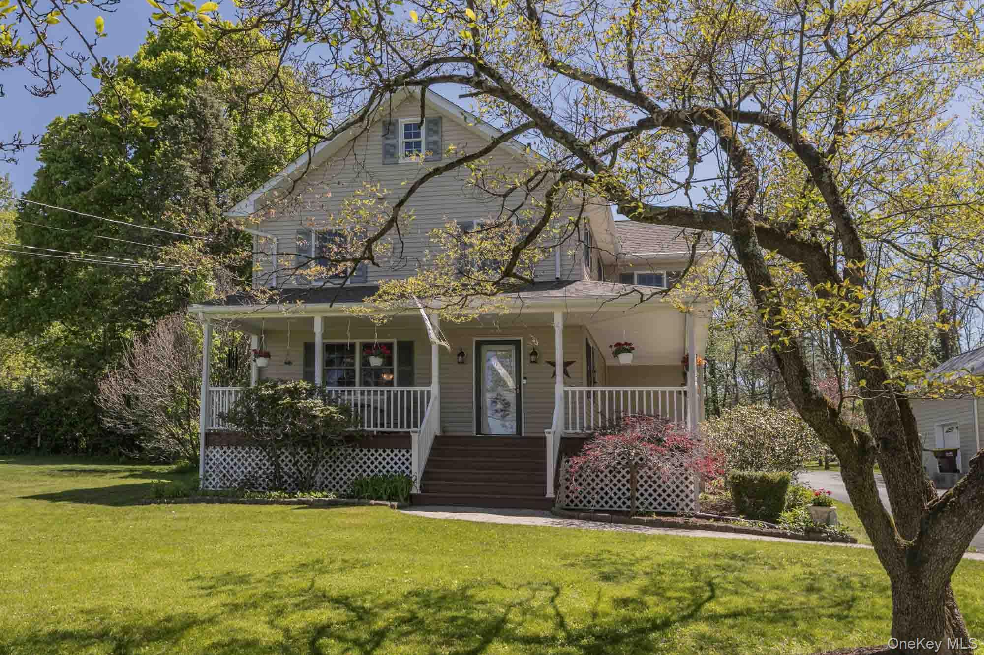 22 Little Brooklyn Road Warwick, NY 10990 - Photo 1 of 42