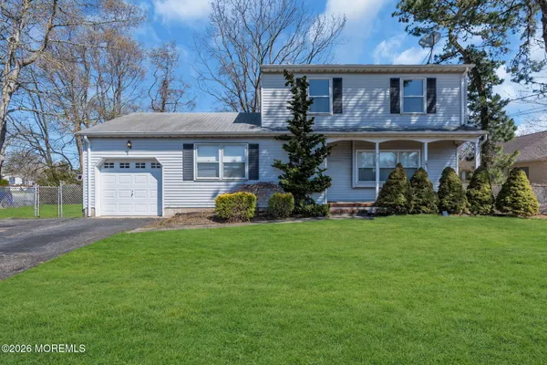 $549,999 | 251 Pine Tree Drive, Brick, NJ 08723