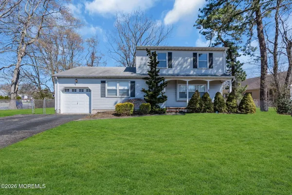 $549,999 | 251 Pine Tree Drive, Brick, NJ 08723