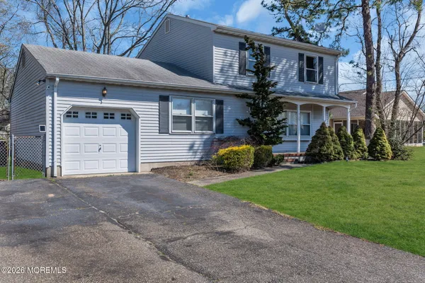 $549,999 | 251 Pine Tree Drive, Brick, NJ 08723