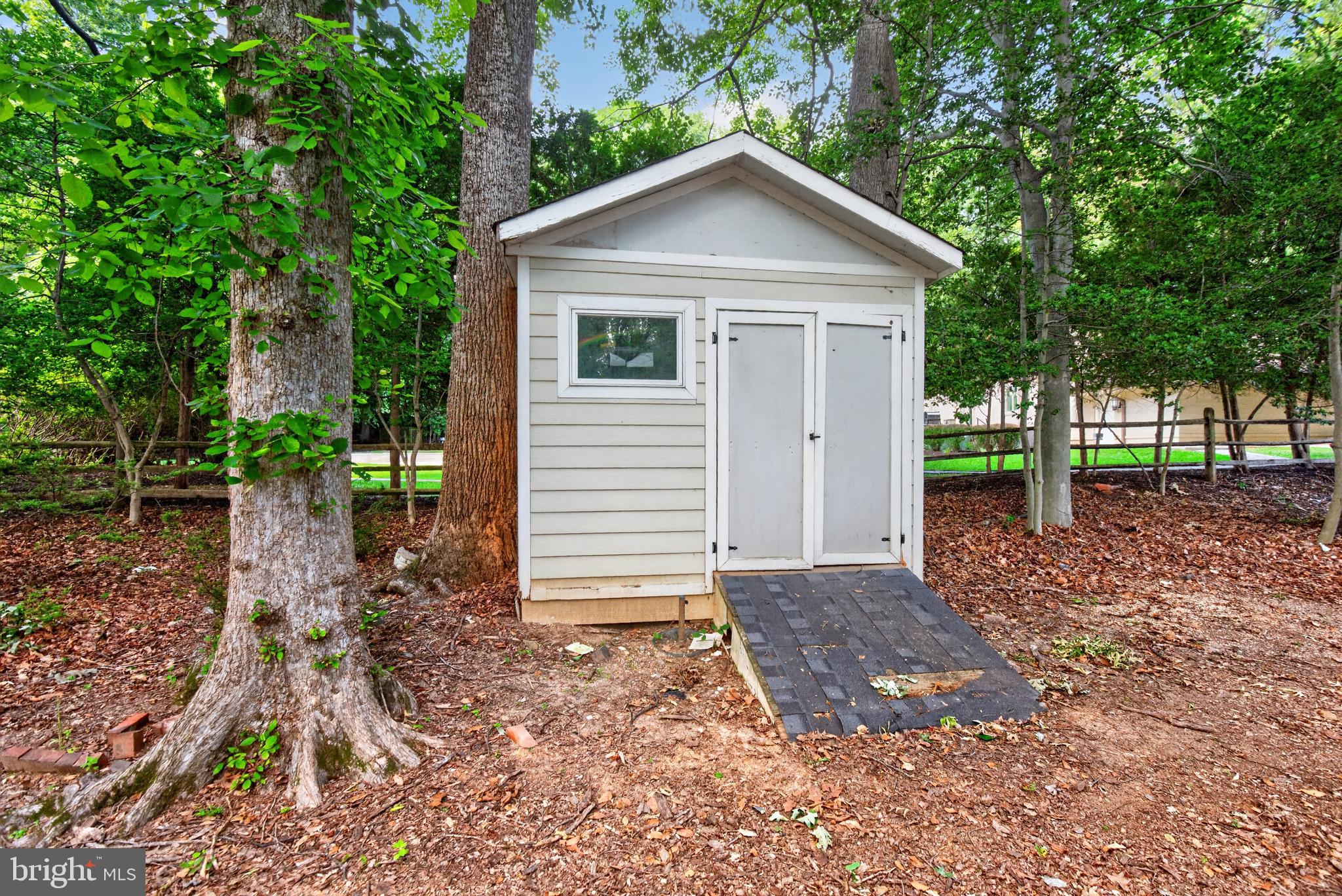10100 Iron Gate Road Potomac, MD 20854 - Photo 83 of 91