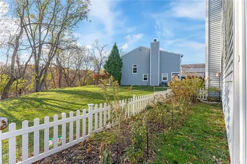 a view of a bench in the roof deck