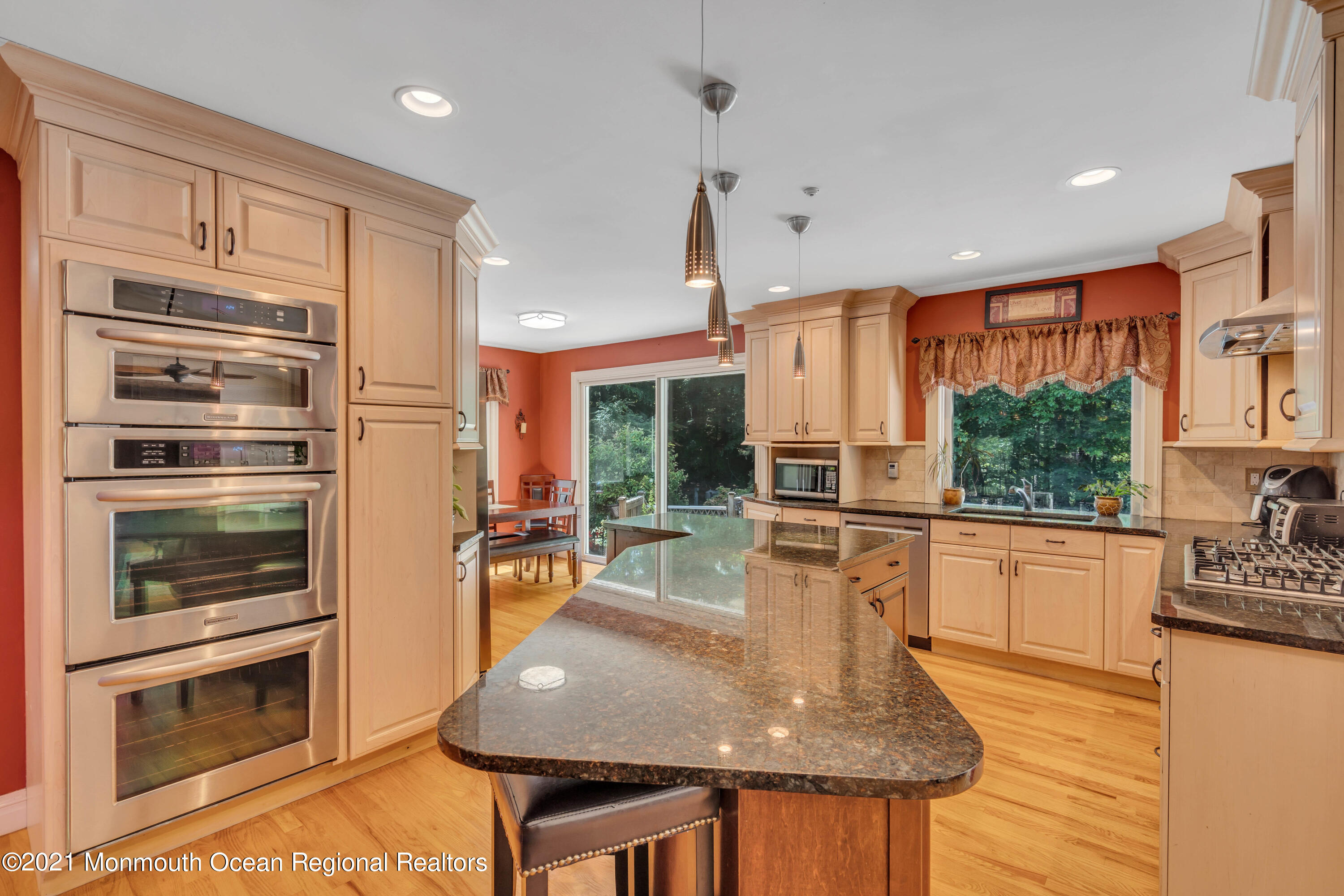 30 Huntley Road Holmdel, NJ 07733 - Photo 12 of 47 021_dsc08281