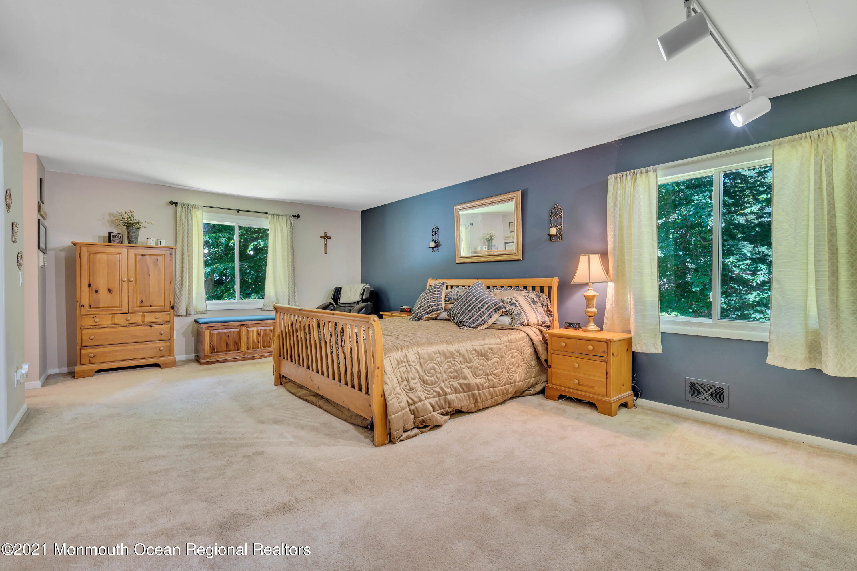 30 Huntley Road Holmdel, NJ 07733 - Photo 23 of 47 036_dsc08366