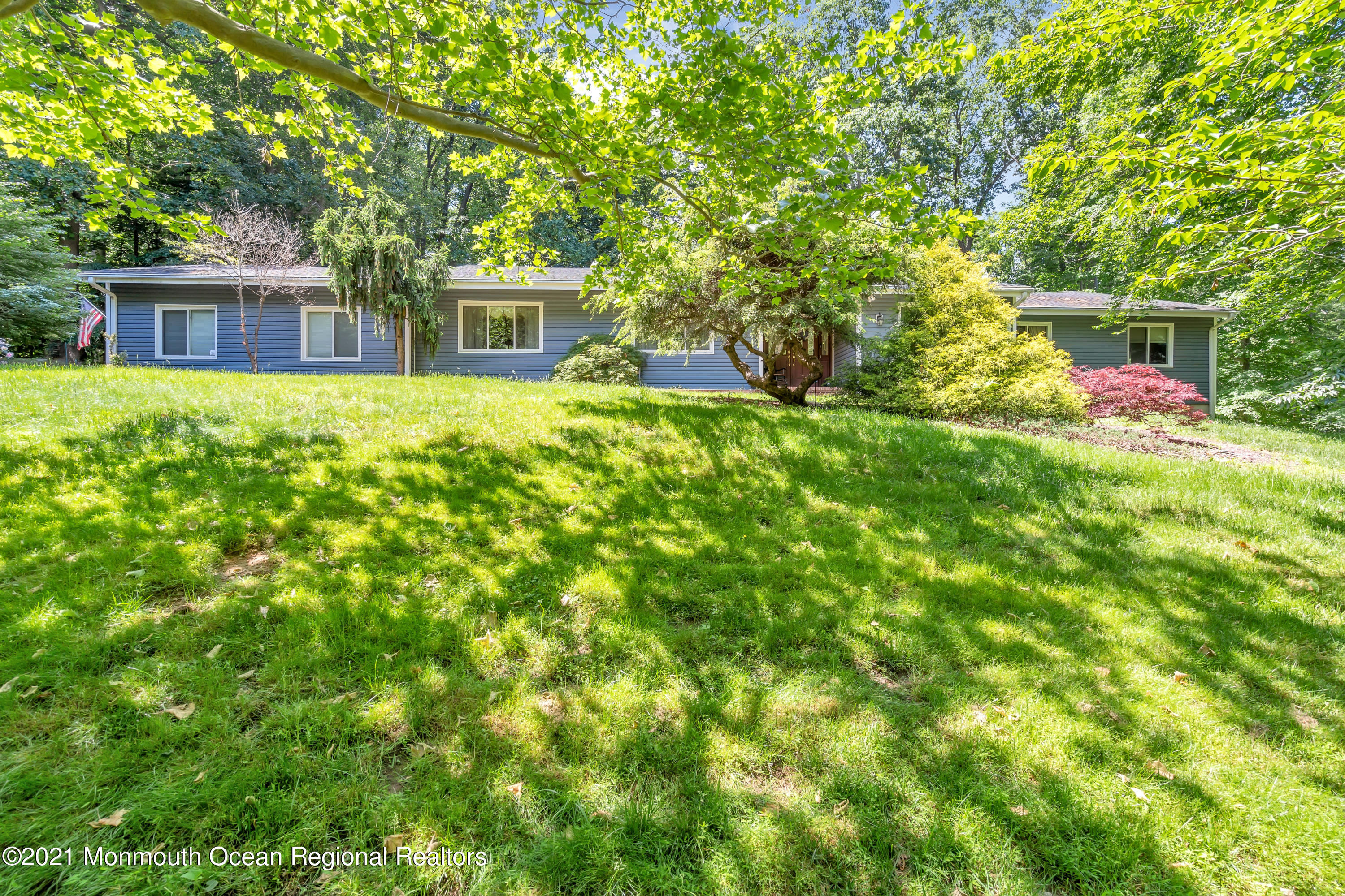 30 Huntley Road Holmdel, NJ 07733 - Photo 45 of 47 067_dsc08476