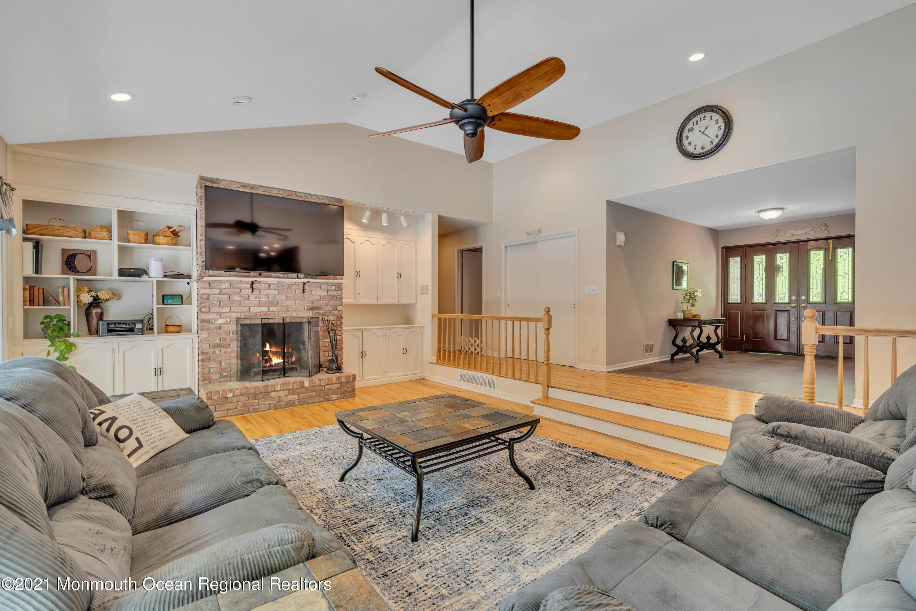 30 Huntley Road Holmdel, NJ 07733 - Photo 9 of 47 018_dsc08266