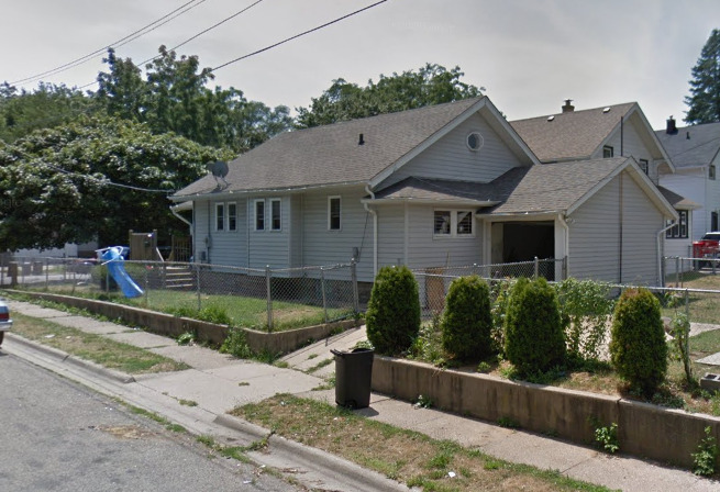 1319 Fairview Avenue Rockford, IL 61101 - Photo 2 of 5