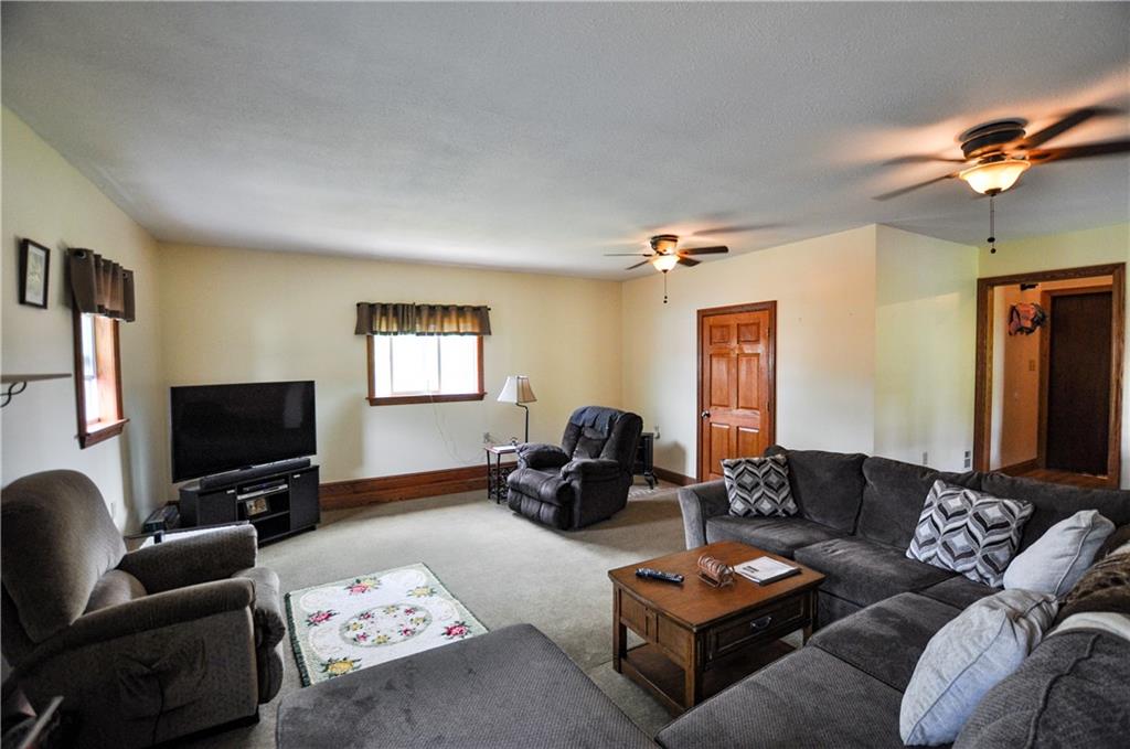 160 Blakely Road Butler, PA 16002 - Photo 8 of 21