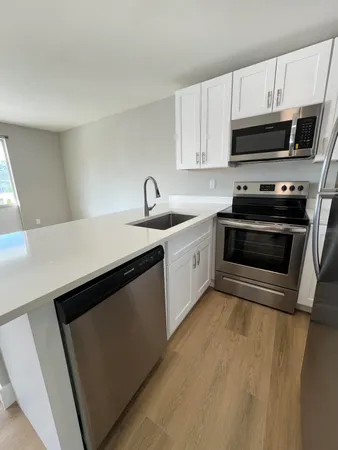 $2,095 | 6600 North Ocean Boulevard, Unit 16, Ocean Ridge, FL 33435