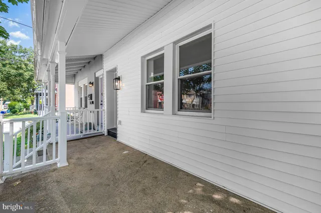 a view of a house with porch
