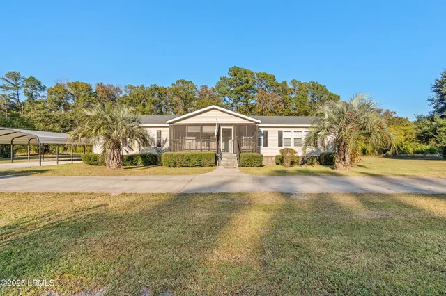 $199,889 | 160 Yemassee Highway, Yemassee, SC 29945