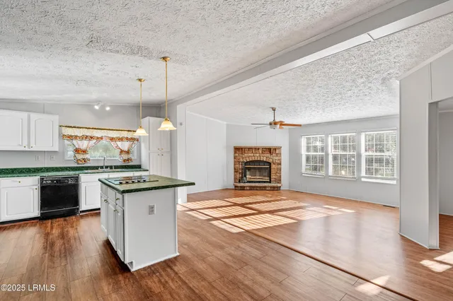 $199,889 | 160 Yemassee Highway, Yemassee, SC 29945