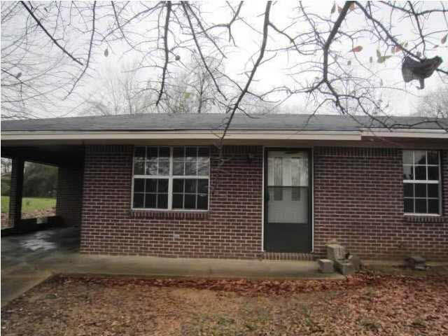 205 Lewis Street Carthage, MS 39051 - Photo 1 of 1 Front View