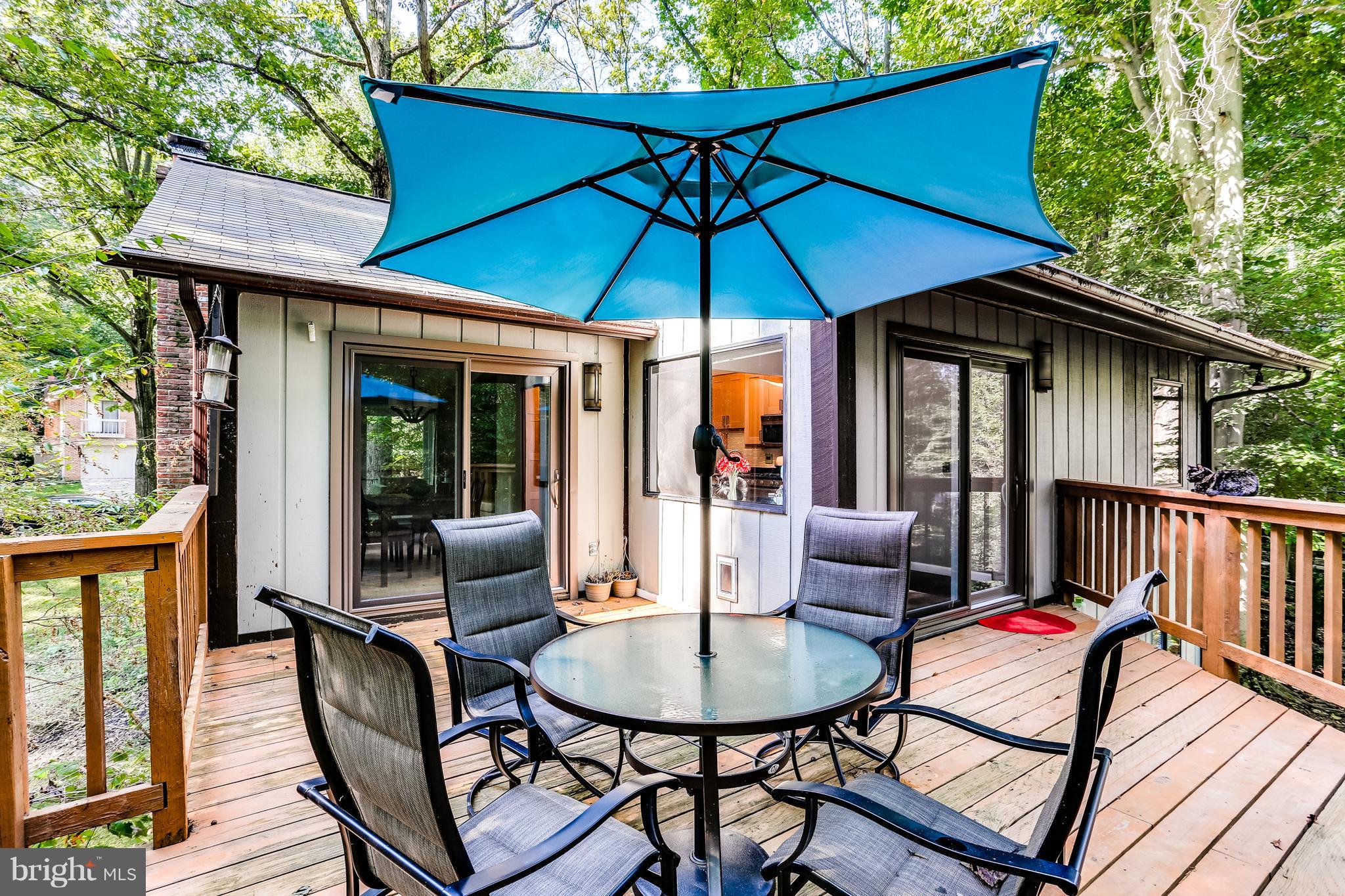 9514 Good Lion Road Columbia, MD 21045 - Photo 26 of 30 Private back deck