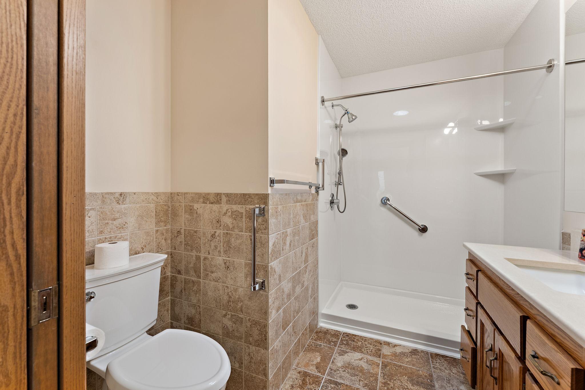 3434 Silver Lane Northeast St. Anthony, MN 55421 - Photo 22 of 37