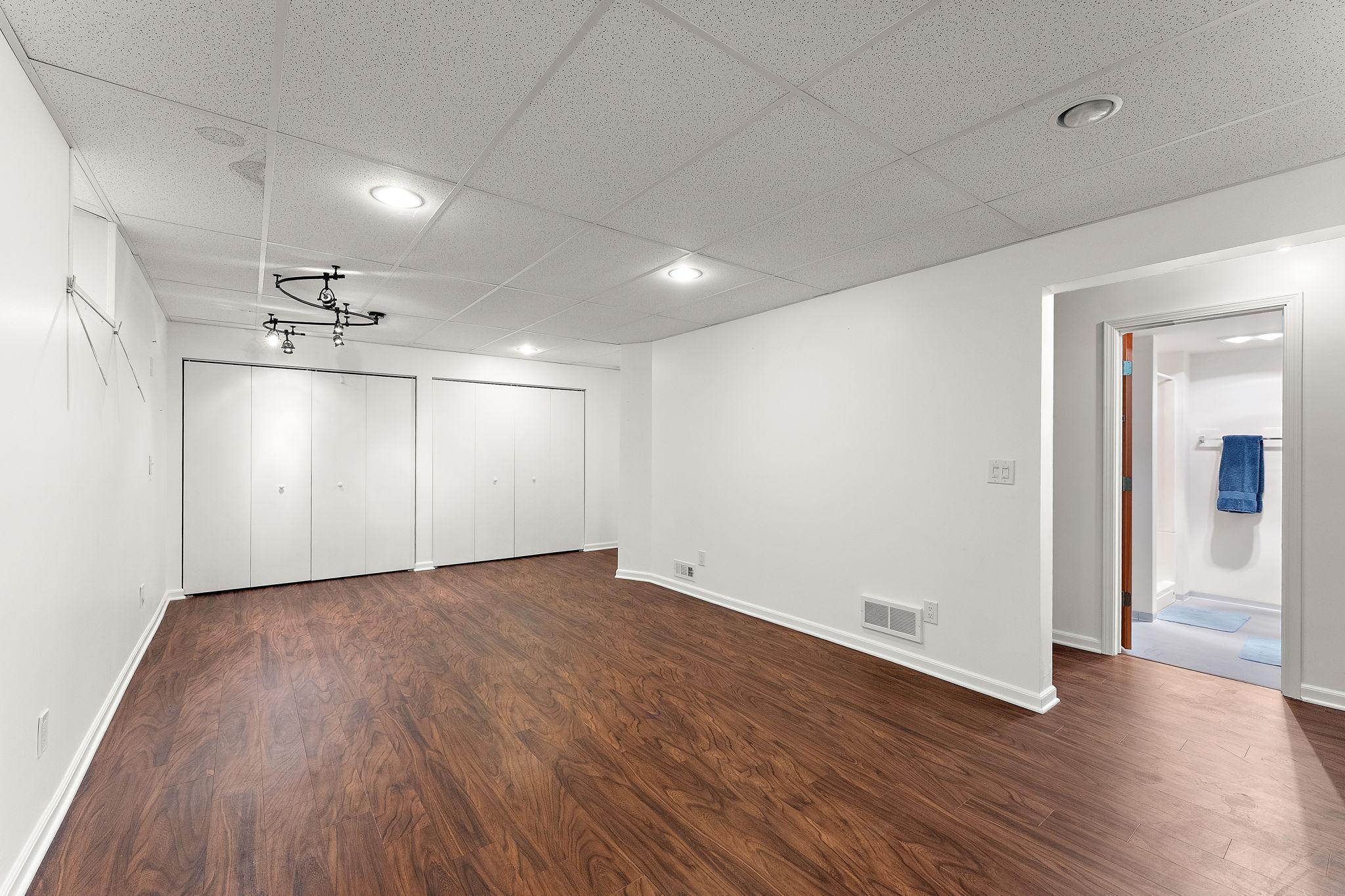 3434 Silver Lane Northeast St. Anthony, MN 55421 - Photo 29 of 37