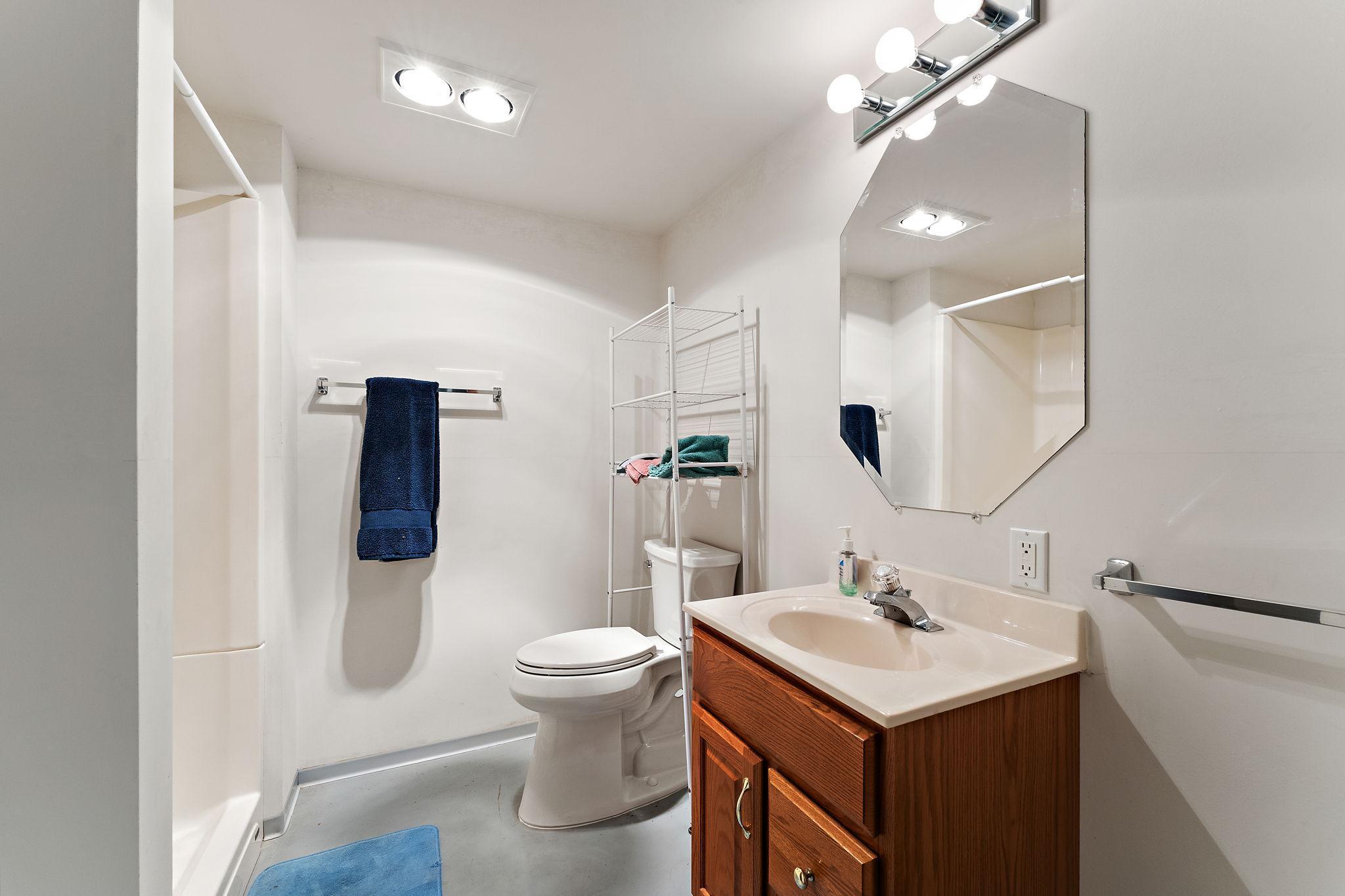 3434 Silver Lane Northeast St. Anthony, MN 55421 - Photo 31 of 37