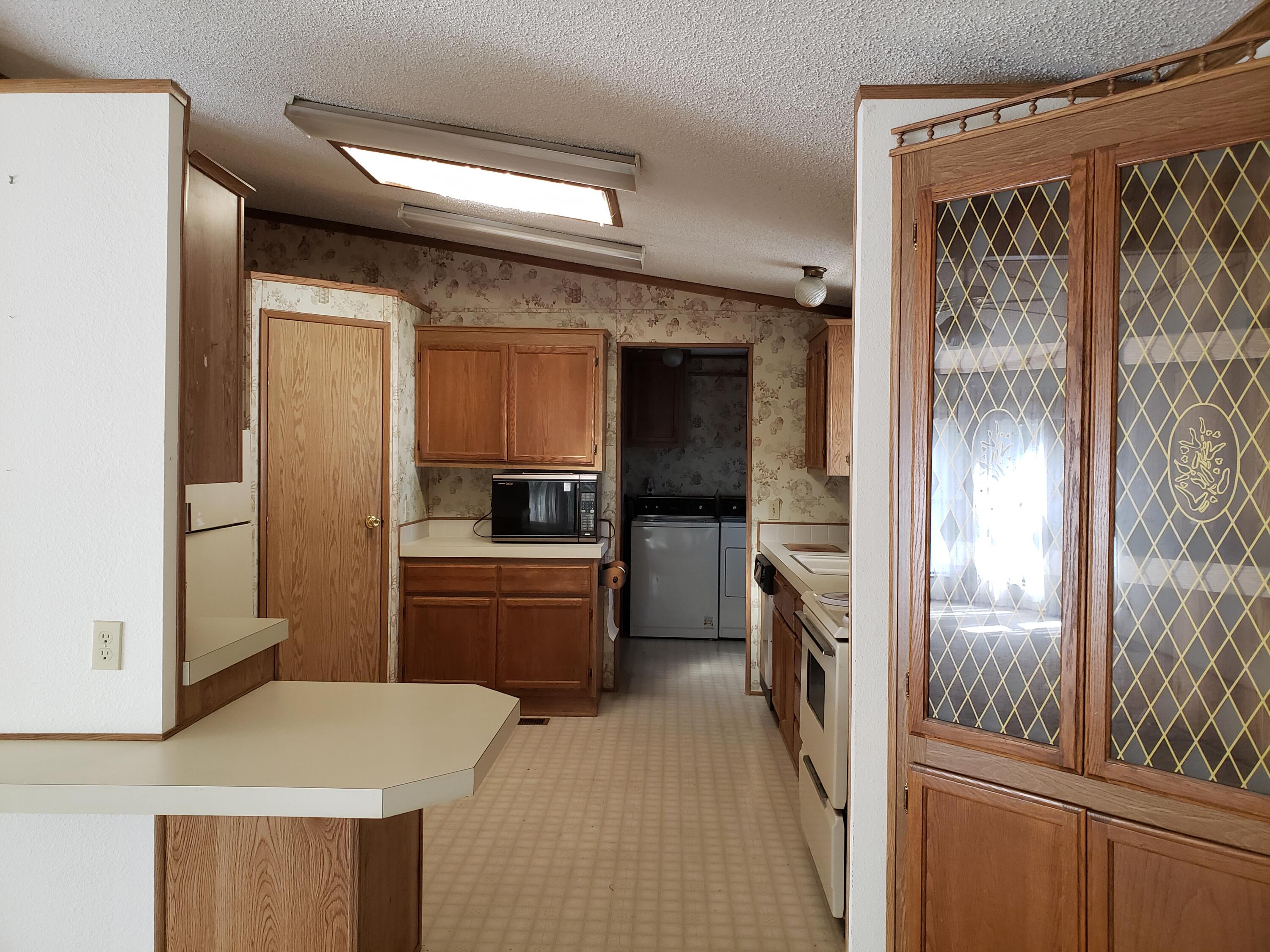 222 Ollis Road, Unit 55 Cave Junction, OR 97523 - Photo 13 of 24 20210923_134656