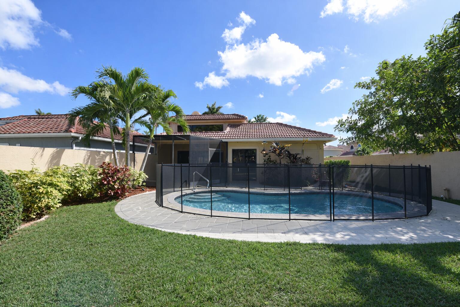 9044 Villa Portofino Circle Boca Raton, FL 33496 - Photo 36 of 41 c26ed0a9-340d-401a-ac8f-8b4b04d57612