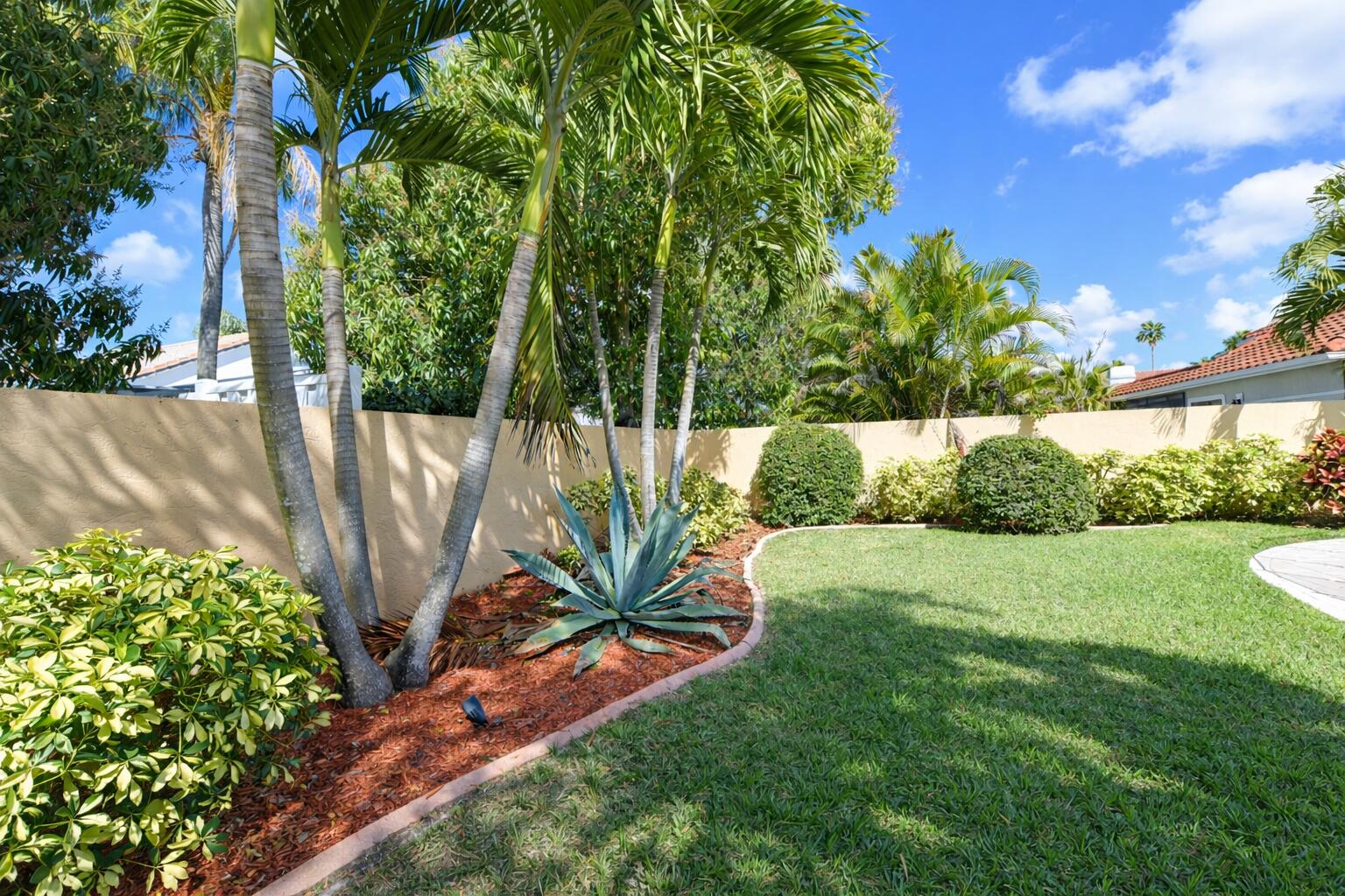 9044 Villa Portofino Circle Boca Raton, FL 33496 - Photo 40 of 41 39c62471-bc54-4752-a9a9-ccb72a1d6a3b-1