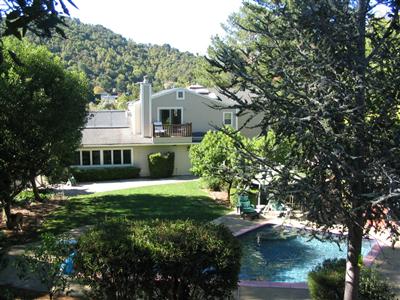 14 Woodside Way San Rafael, CA 94901 - Photo 4 of 9 Gallery Image 4