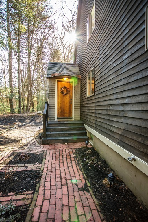 96 Ring Road Plympton, MA 02367 - Photo 2 of 19 Gallery Image 2