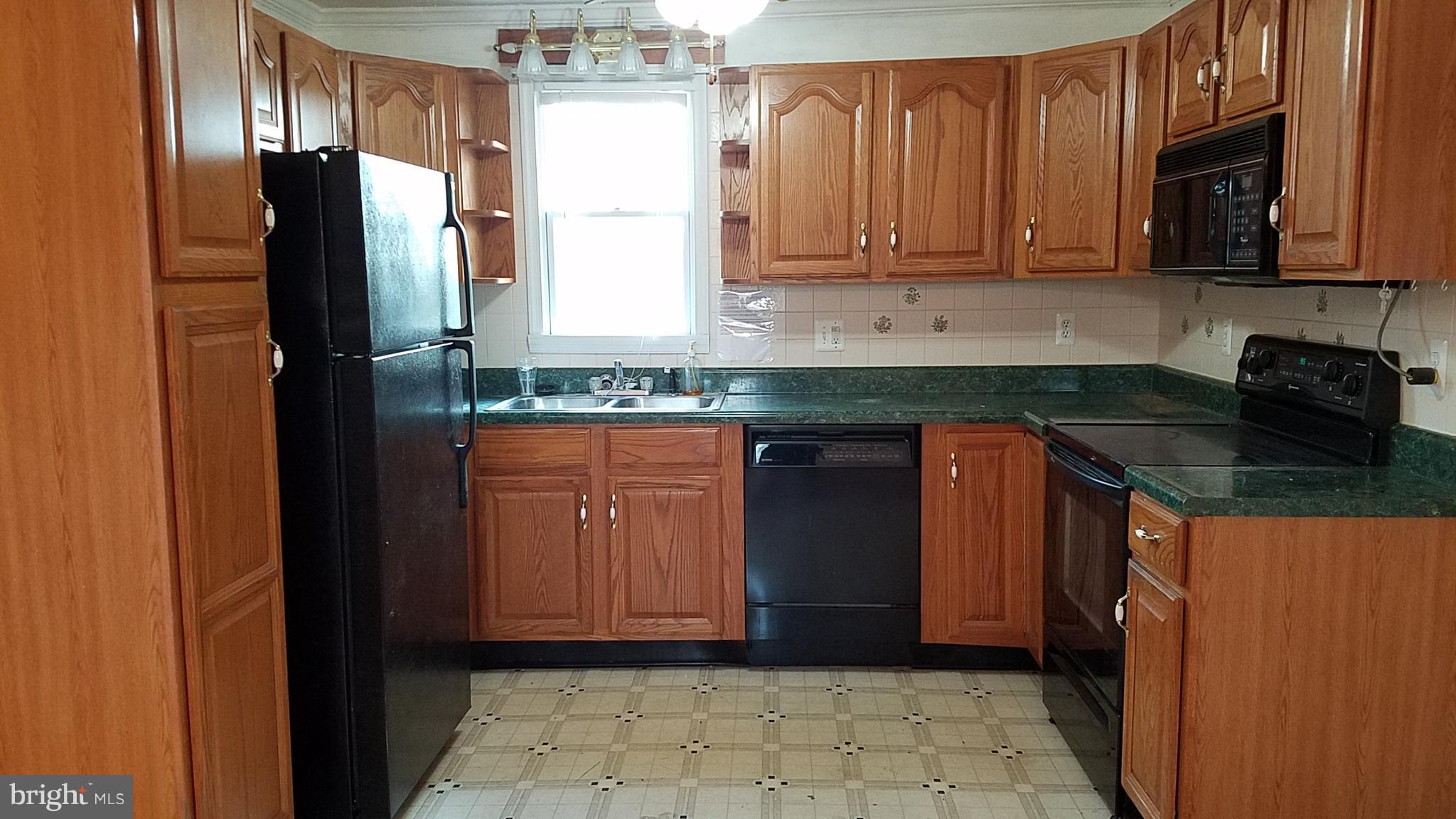 9083 Charles Town Road Ranson, WV 25438 - Photo 2 of 21 Kitchen