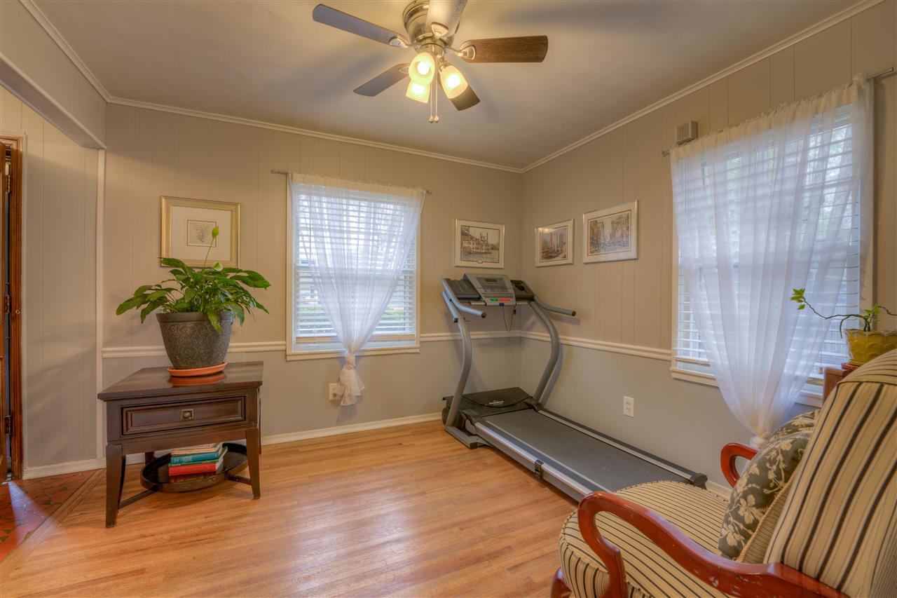 5067 Helene Road Memphis, TN 38117 - Photo 4 of 23