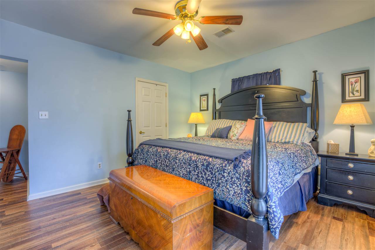 5067 Helene Road Memphis, TN 38117 - Photo 9 of 23