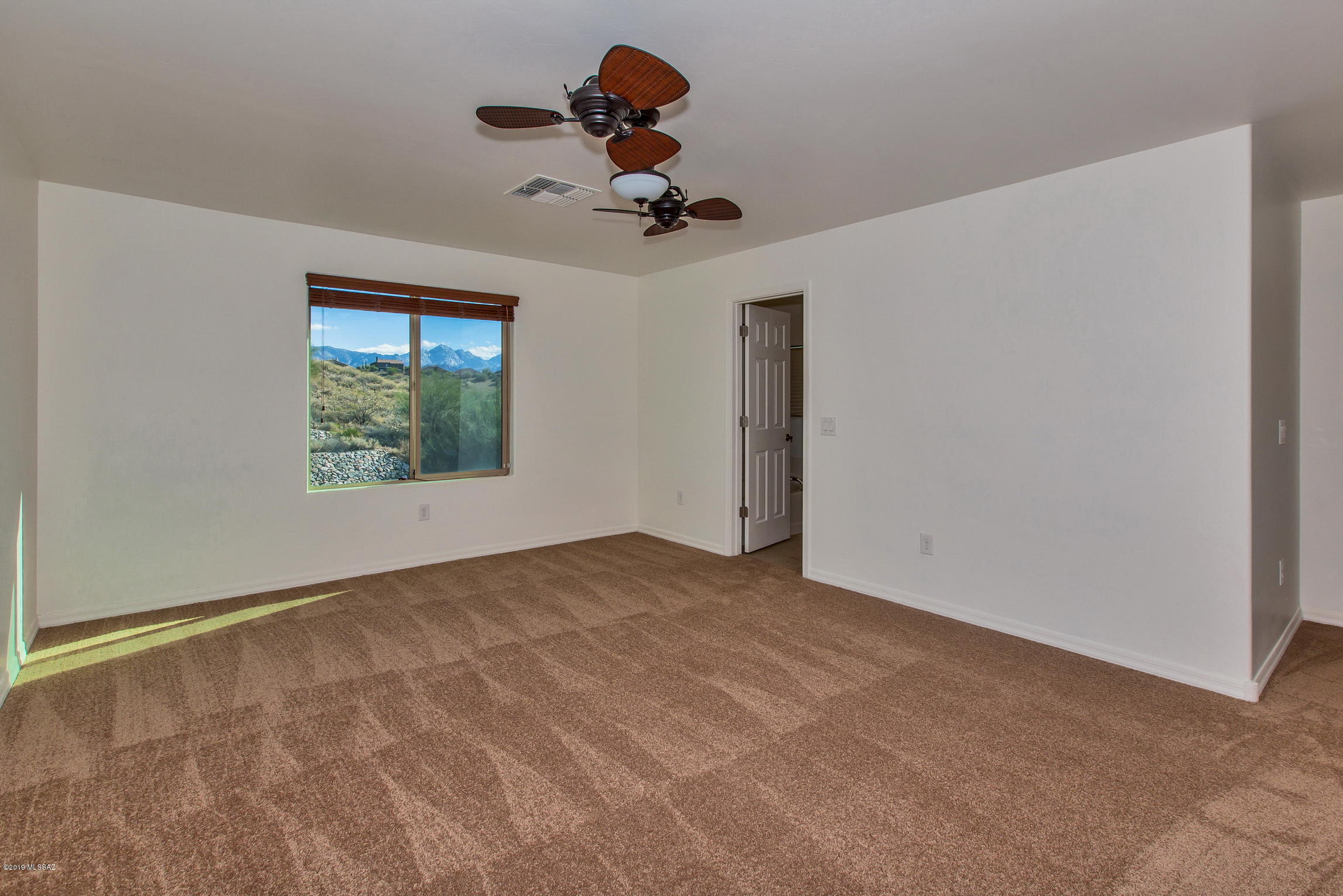 39082 South Running Roses Lane Tucson, AZ 85739 - Photo 16 of 41