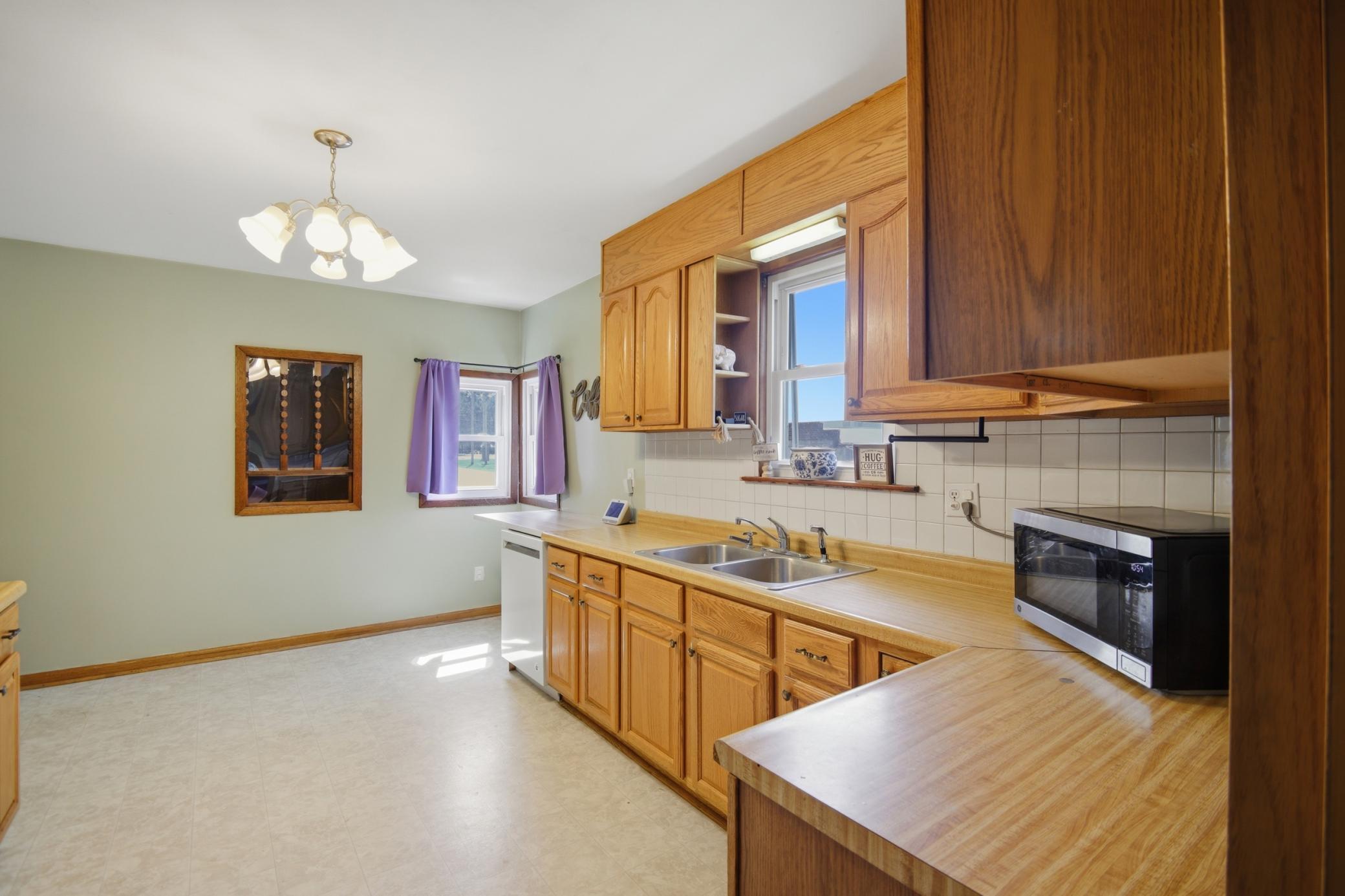 310 Stanley Street Frost, MN 56033 - Photo 8 of 37