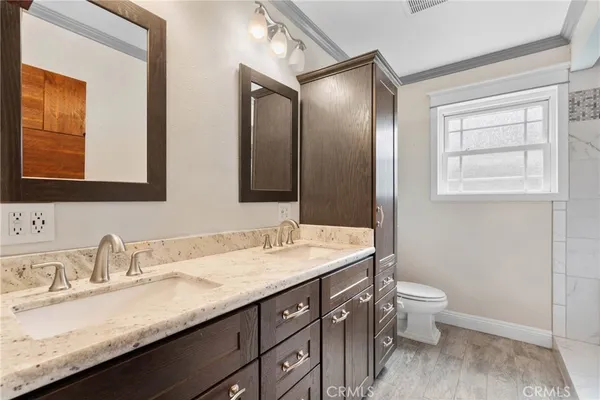 $1,249,900 | 6911 East 10th Street, Long Beach, CA 90815