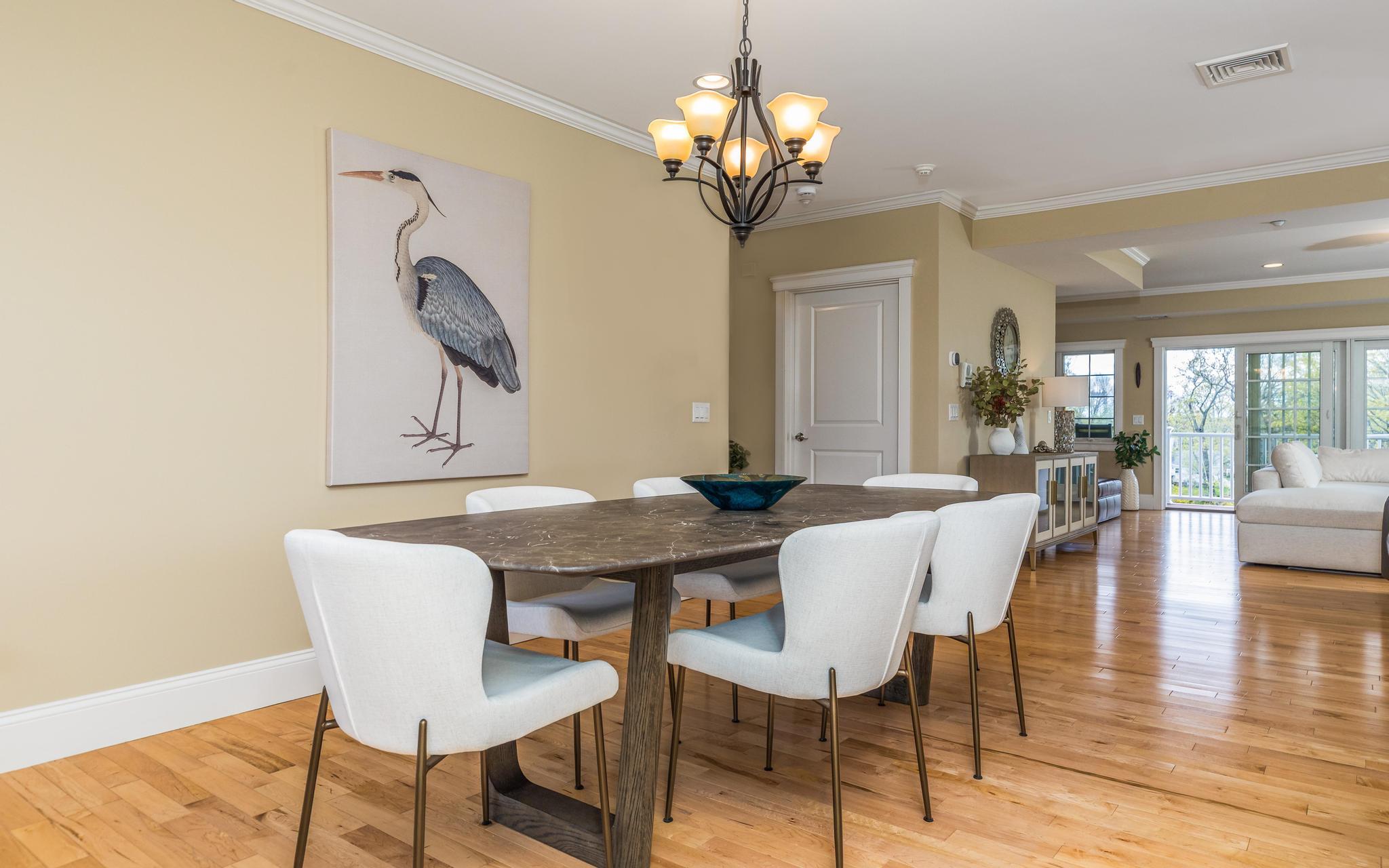 19 Bridge Street, Unit 1 Kittery, ME 03904 - Photo 8 of 44
