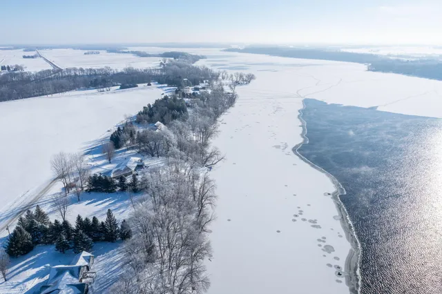 $269,900 | 48901 North Shore Road, Waterville, MN 56096